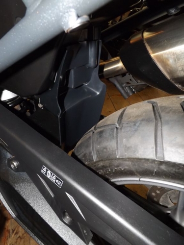 Pyramid Shock Shield - Tiger 800 / XC