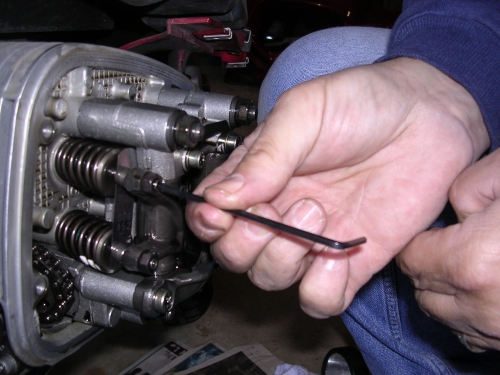 JVB Productions Service Video - 1994-2005 R850/1100/1150 Series (Oilhead)