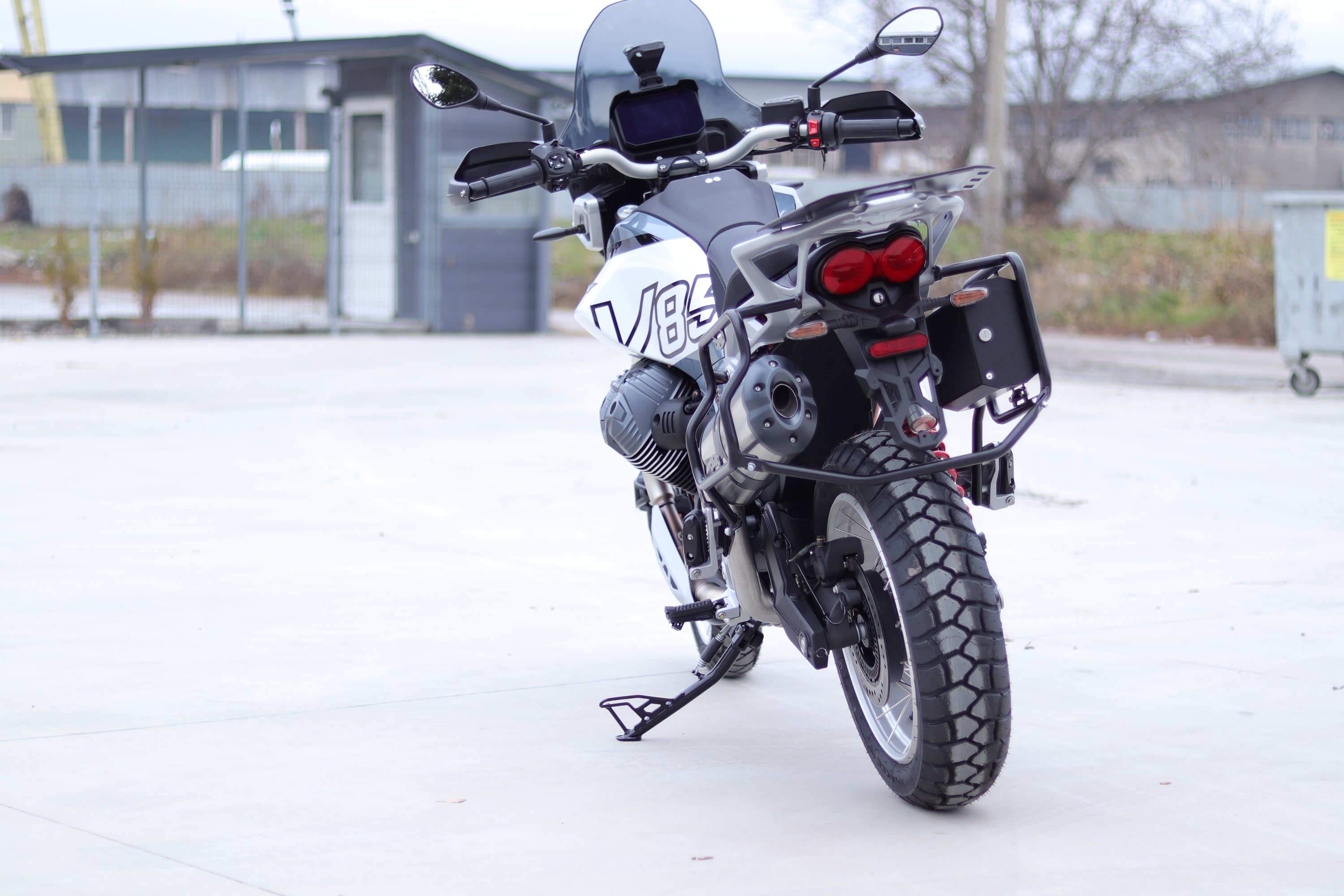 BUMOT Pannier Racks - V85 TT